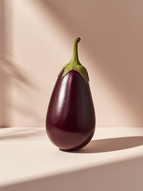 Eggplant: Characteristics, Nutrients, Vitamins and Simple Recipes