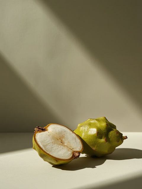 Soursop (Flask Fruit) – Properties and Uses