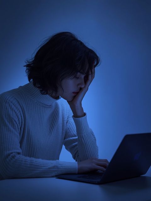 Sprawdź, czy jesteś uzależniony od Facebooka