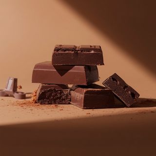 Nieprzetworzony, ekologiczny, ciemny, słodzony stewią – nowinki w produktach czekoladowych