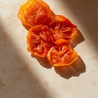 Dehydrated tomatoes