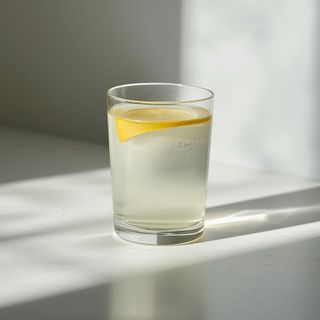 A glass of lemon water excellent for individuals with bladder infection