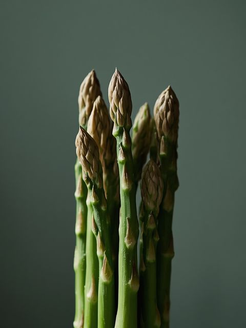 Culinary Asparagus Shoots, with a thickness not surpassing 10 mm