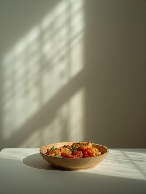 The number of consumed meals is significant  How to avoid excessive consumption of food