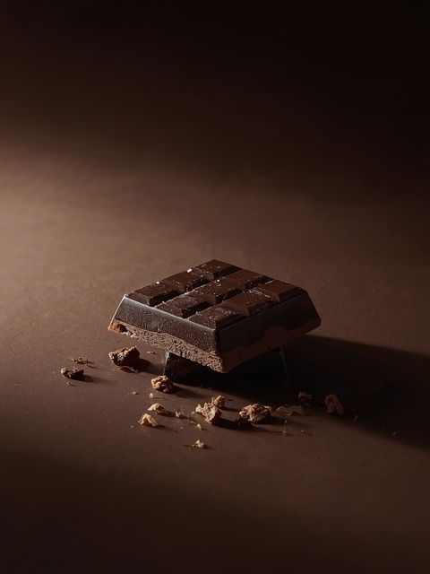 Dark chocolate with a pronounced bitter flavor