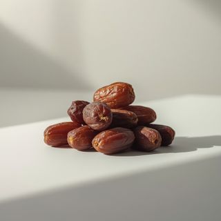 Dried dates - health benefits... dried dates and weight reduction
