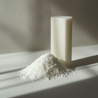 Ksylitol – analiza korzyści i potencjalnych zagrożeń. Źródła ksylitolu: porównanie pochodzenia z kukurydzy oraz brzozy