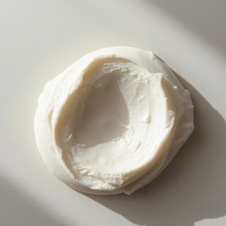 Dickflüssige Kokosnuss-Paste mit cremiger Textur