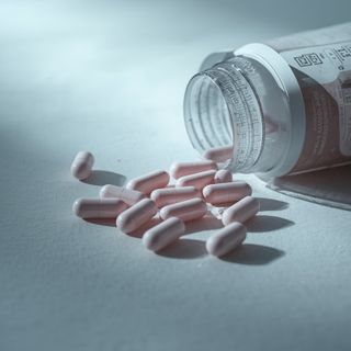 Do genuinely effective weight-loss pills exist? A scientific examination of efficacy and practical considerations in their use