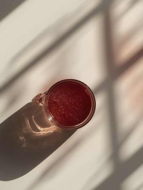Niedobór żelaza a anemia – jak rozpoznać symptomy i co jeść, aby uzupełnić braki tego kluczowego mikroelementu?