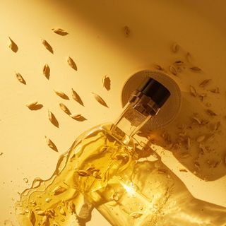 Mustard seed-derived oil: comprehensive analysis of its properties, versatile applications, and hair health benefits – an in-depth exploration of this traditional remedy gaining traction in European markets