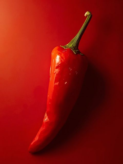 Chili Pepper – Botanical Characteristics, Varietal Diversity, Culinary Applications, and a Step-by-Step Guide to Crafting an Exceptionally Fiery Sauce of Unmatched Potency