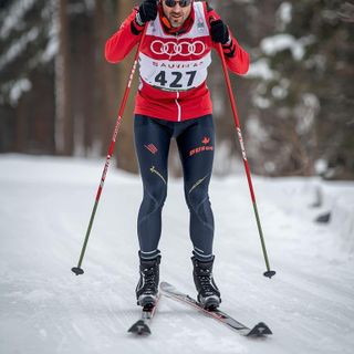 Narciarstwo, biegi narciarskie, 7-8 km/h, umiarkowana prędkość i wysiłek