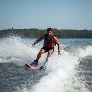 Skifahren, Wasserski oder Wakeboarden (Taylor Code 220)