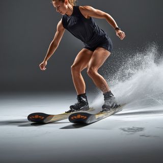 Skifahren, Wasserski oder Wakeboarden (Taylor Code 220)