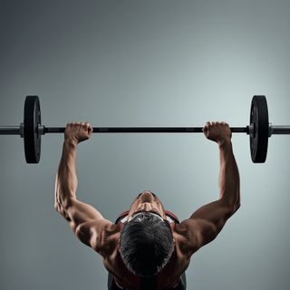 Barbell Incline Bench Press - Medium Grip
