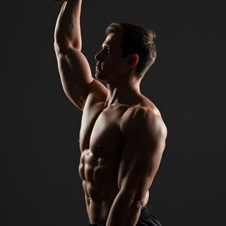 Kurzhantel One-Arm Upright Rudern