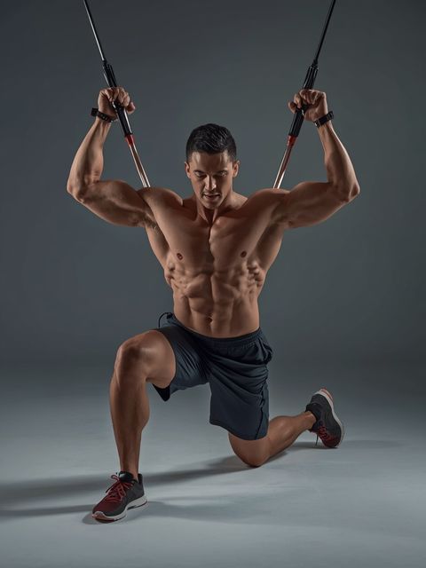 Kneeling Wyciąg Triceps Wyprosty