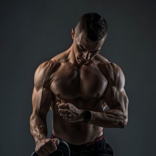 One-Arm Kettlebell Rudern