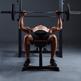 Smith Machine Incline Bench Press
