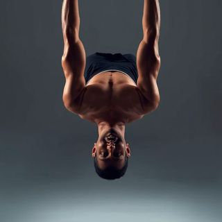 Suspended Reverse Crunch