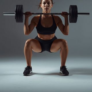 Weighted Sissy Squat