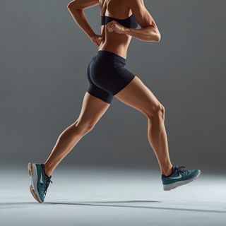 Running, 8.3 km/h (11.5 min/km)
