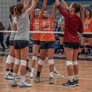 Volleyball, nicht wettbewerbsfähig, 6 – 9 Mitgliedsteam, Allgemein