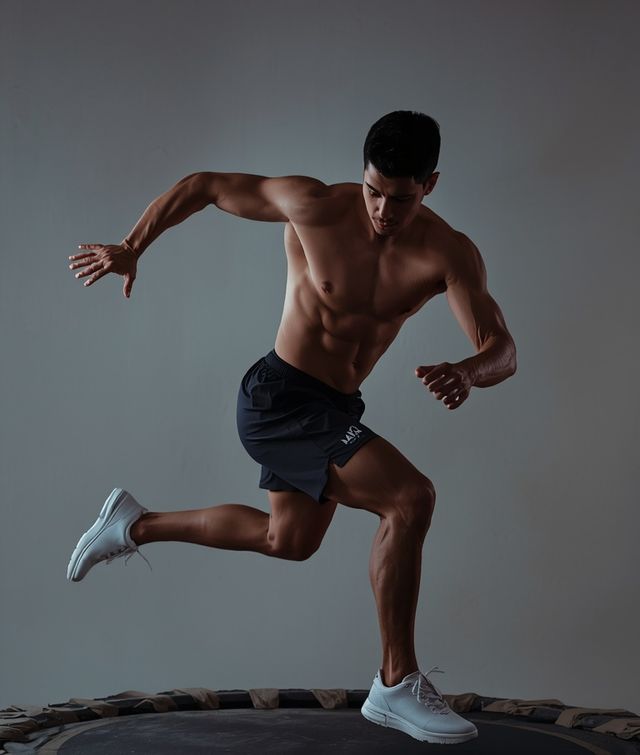 Competitive trampoline jumping