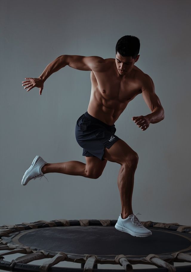 Competitive trampoline jumping