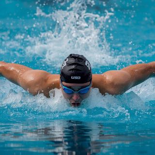 Freistilschwimmen, Frontcrawl, langsam, leicht oder mäßig intensiv