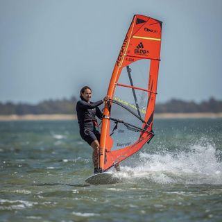 Windsurfen, nicht pumpen für Geschwindigkeit