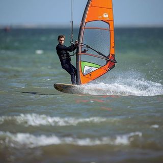Windsurfing lub kitesurfing, proces krzyżowy