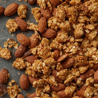 Französische Vanille-Granola mit Mandeln