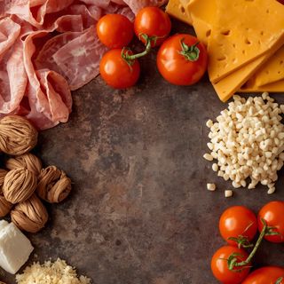 Ungehärtete Schinken- und Cheddar-Bissen, ungehärteter Schinken und Cheddar
