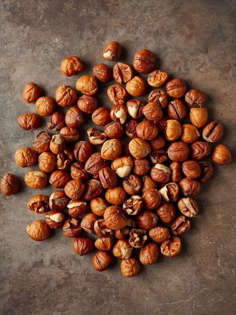 Roasted Hazelnut Kernels, Chopped
