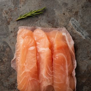 Frische Kabeljau-Filets ohne Haut