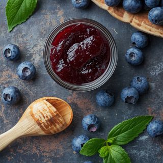 Low-Sugar Blueberry Jam