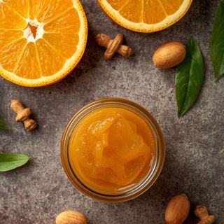 Niedrig gesüßte Orangenmarmelade