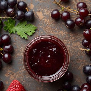 Low-Sugar Blackcurrant Jam