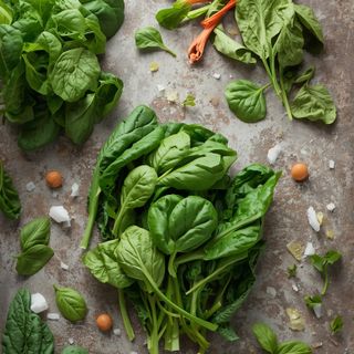 Szpinak, gotowany na parze (bez dodatku soli)