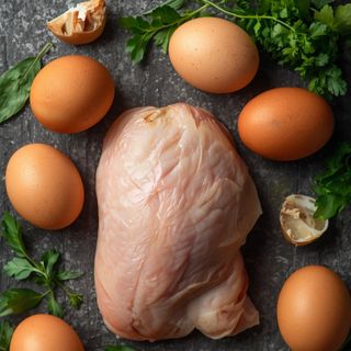 Hühnerei, ganz, gekocht