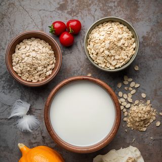Haferbrei, zubereitet (mit Vollmilch, ohne Zusatz von Zucker)