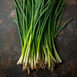 Chives, raw