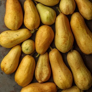 Pear-shaped vegetables, prepared (unsweetened)