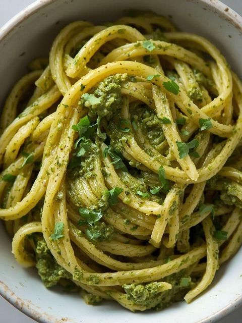 Makaron z pesto