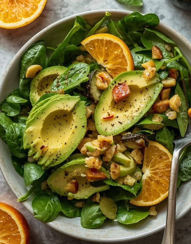 Salad with Avocado, Spinach and Orange (gluten-free)