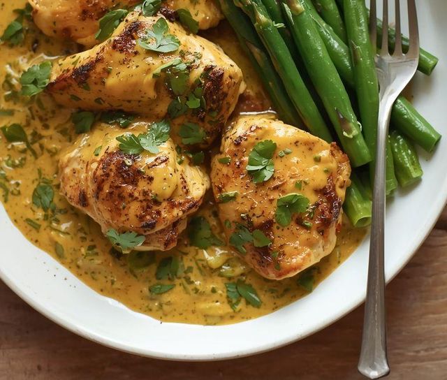 Lighter curry chicken with green beans and asparagus