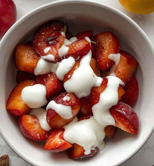 Pflaumen mit Joghurt