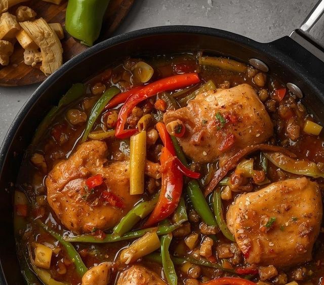 Chicken Breast with Chili and Bamboo Shoots